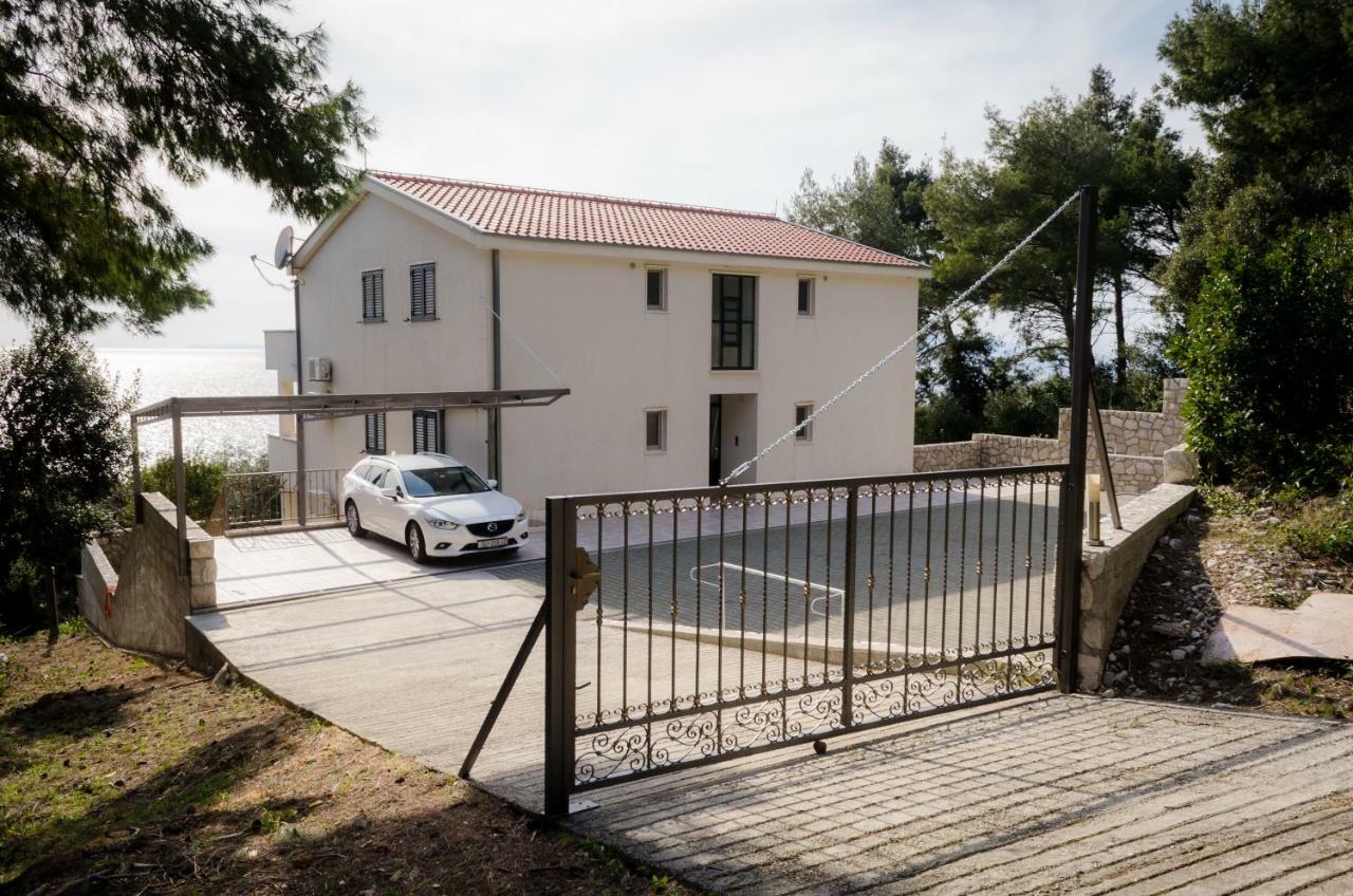 Villa Gloria Potomje Екстериор снимка